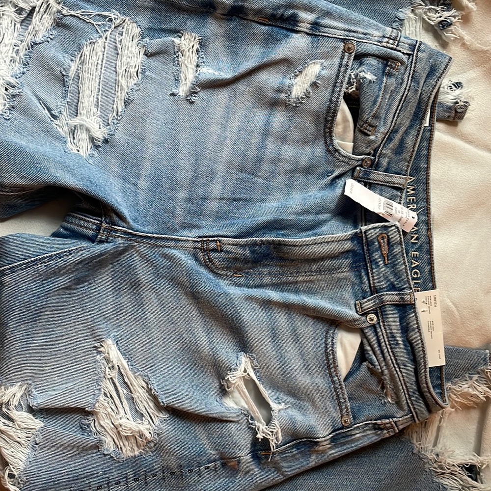 American Eagle Mom jeans brand new